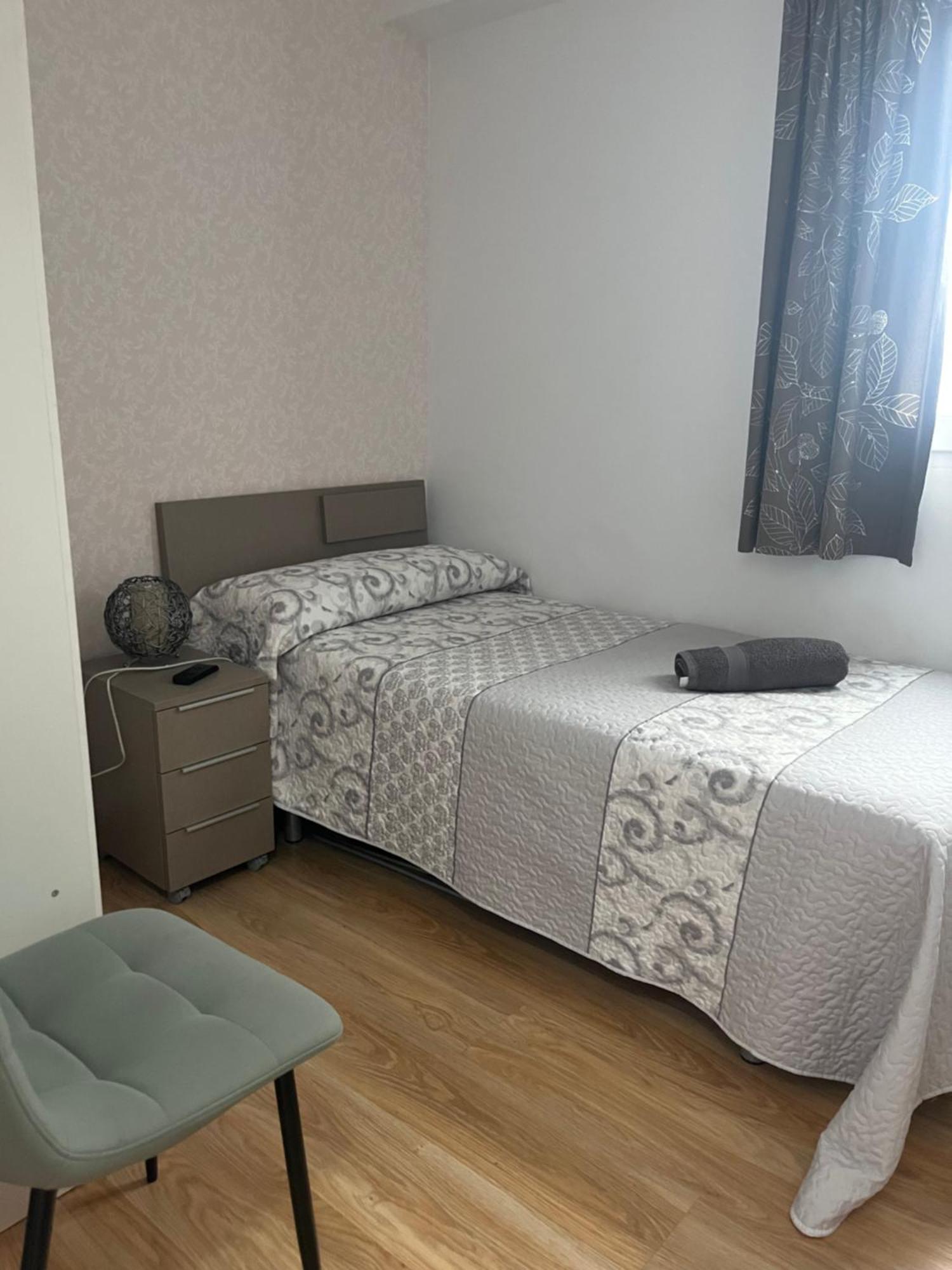 Bonito Apartamento En กรานาดา ภายนอก รูปภาพ